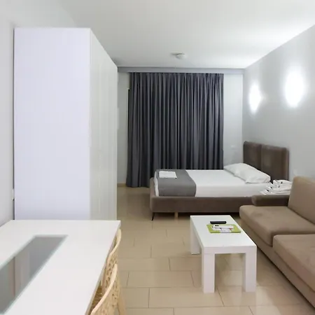 Coastal Breeze Apartament ホテル