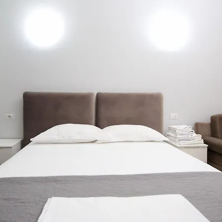 Coastal Breeze Apartament 3* Vlorë